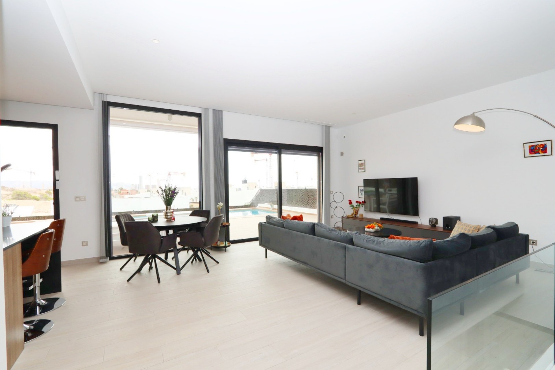 Herverkoop - Villa -
Finestrat