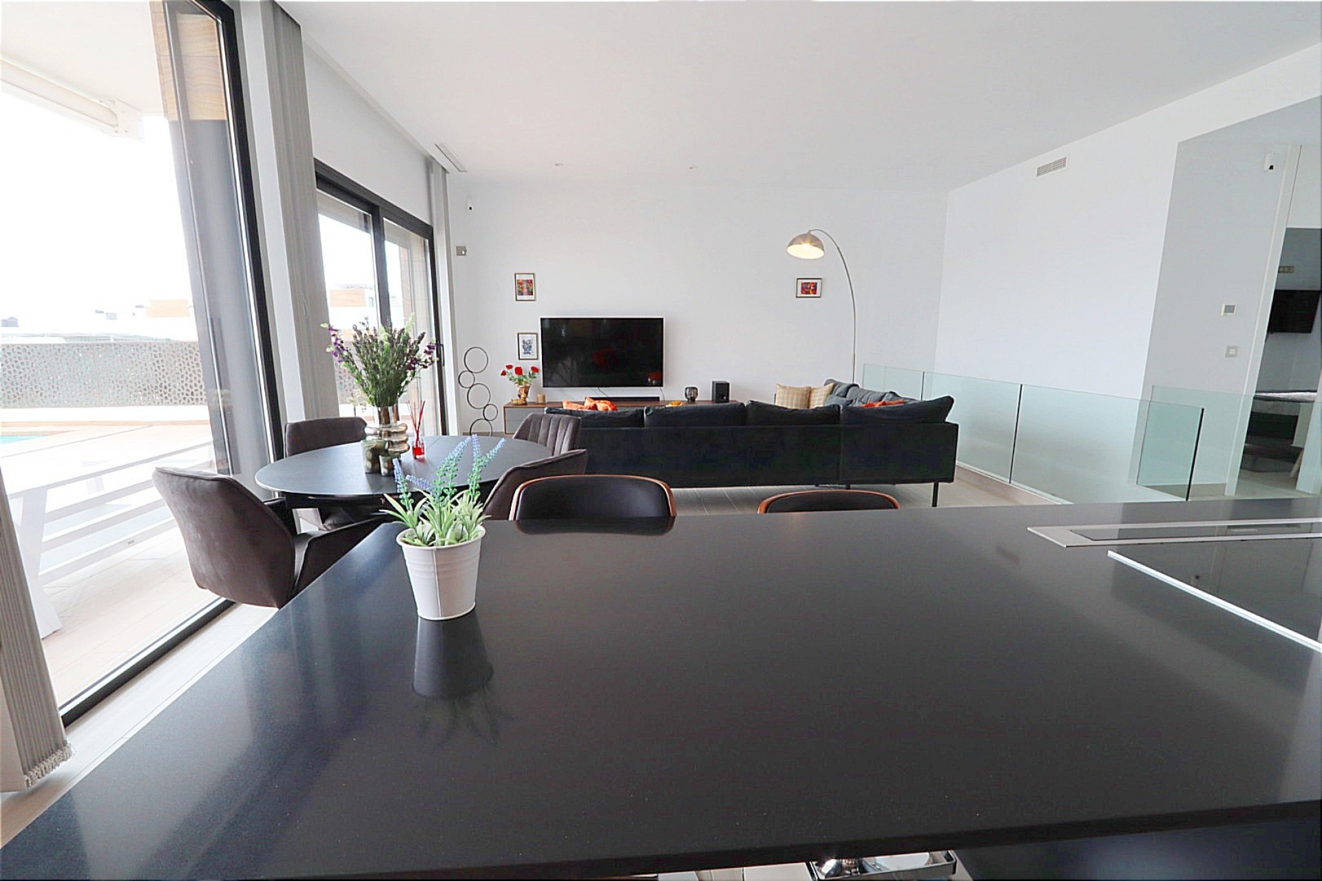 Herverkoop - Villa -
Finestrat