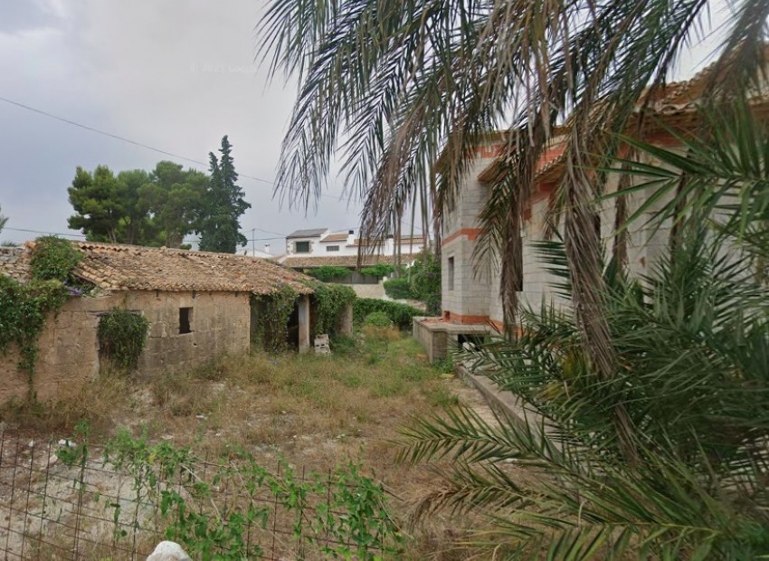 Herverkoop - Villa -
Gata de Gorgos