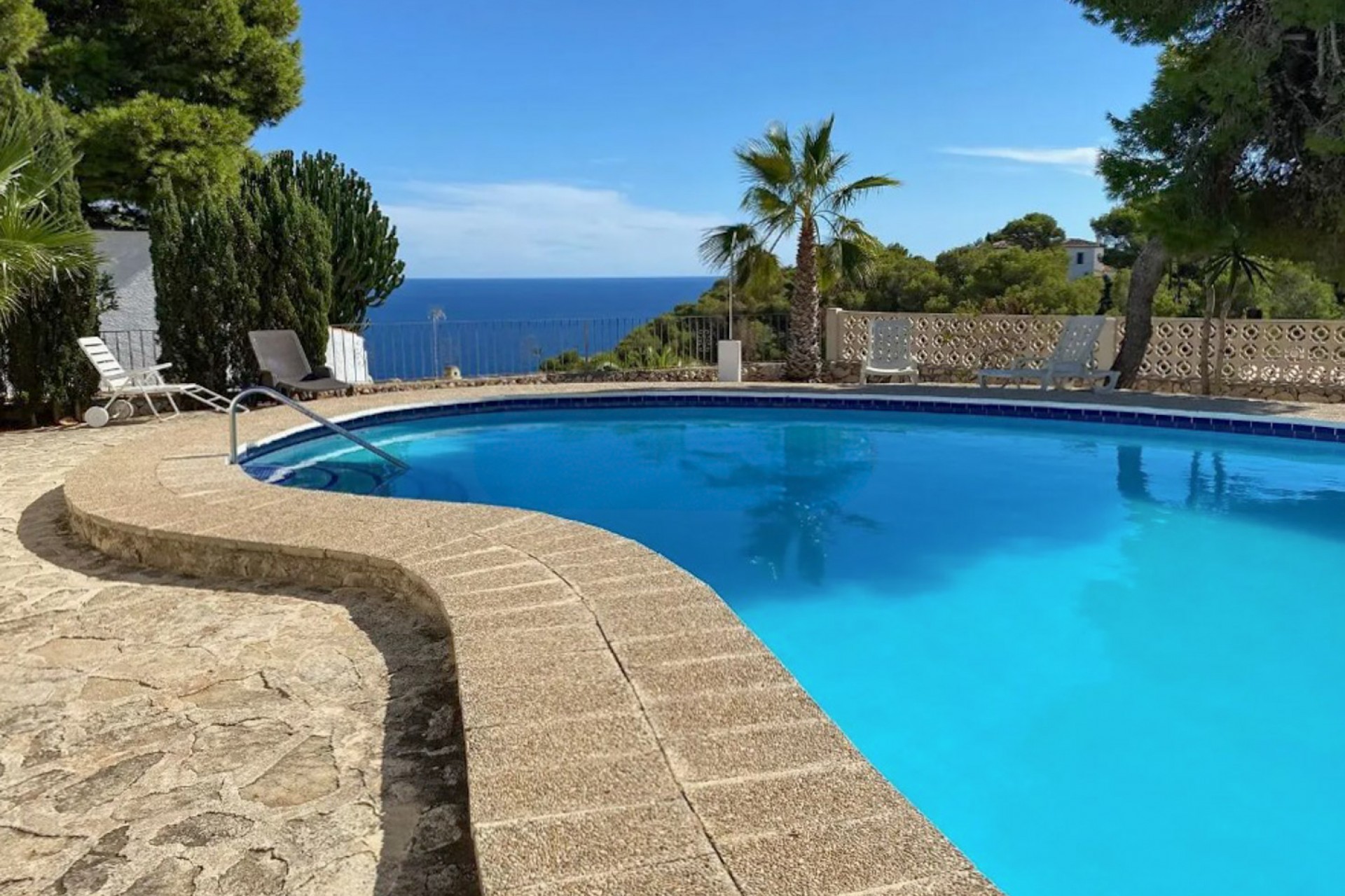 Herverkoop - Villa -
Jávea - Balcon al Mar