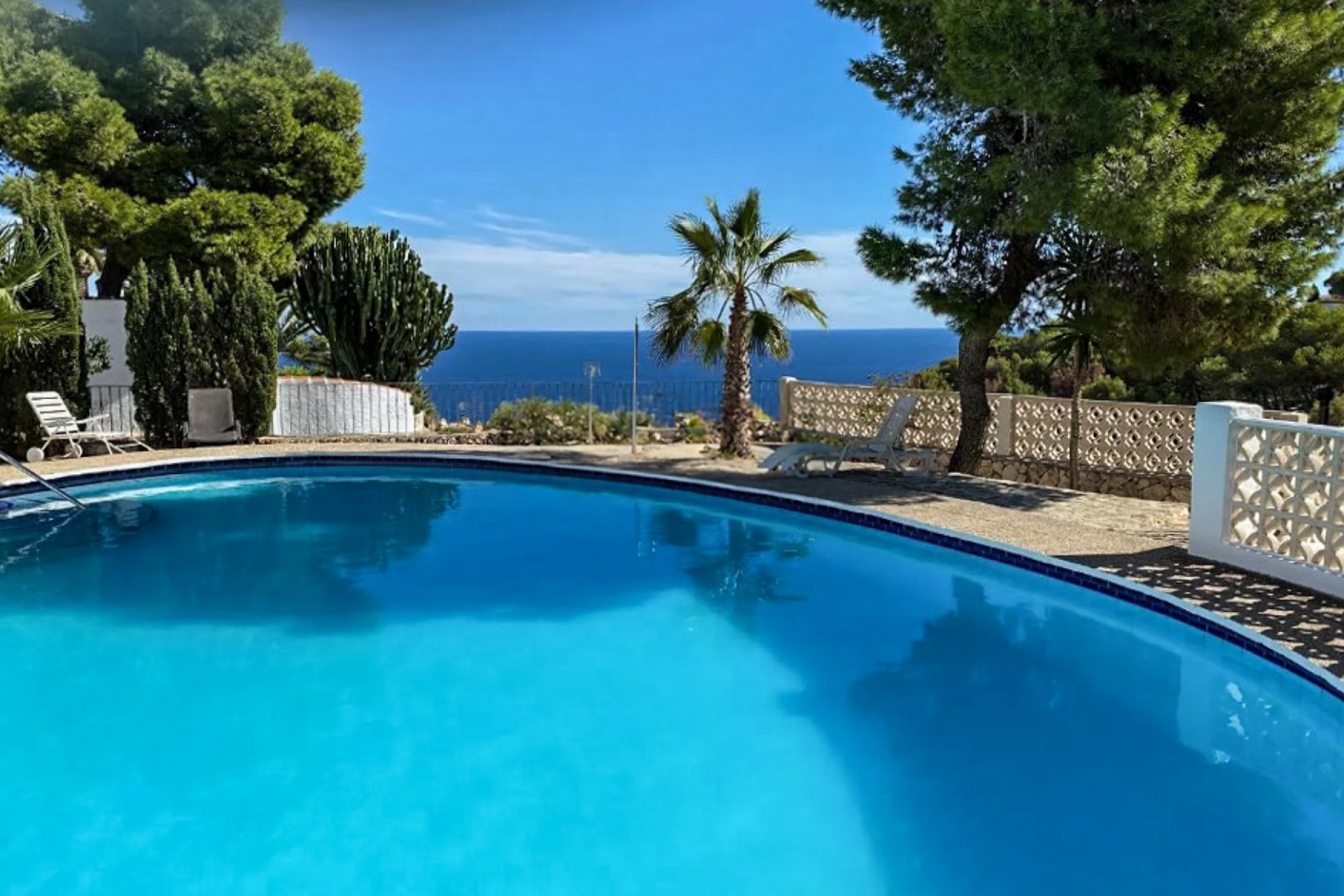 Herverkoop - Villa -
Jávea - Balcon al Mar