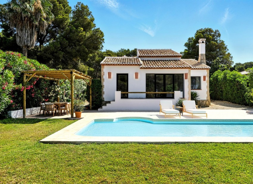 Herverkoop - Villa -
Jávea - Granadella