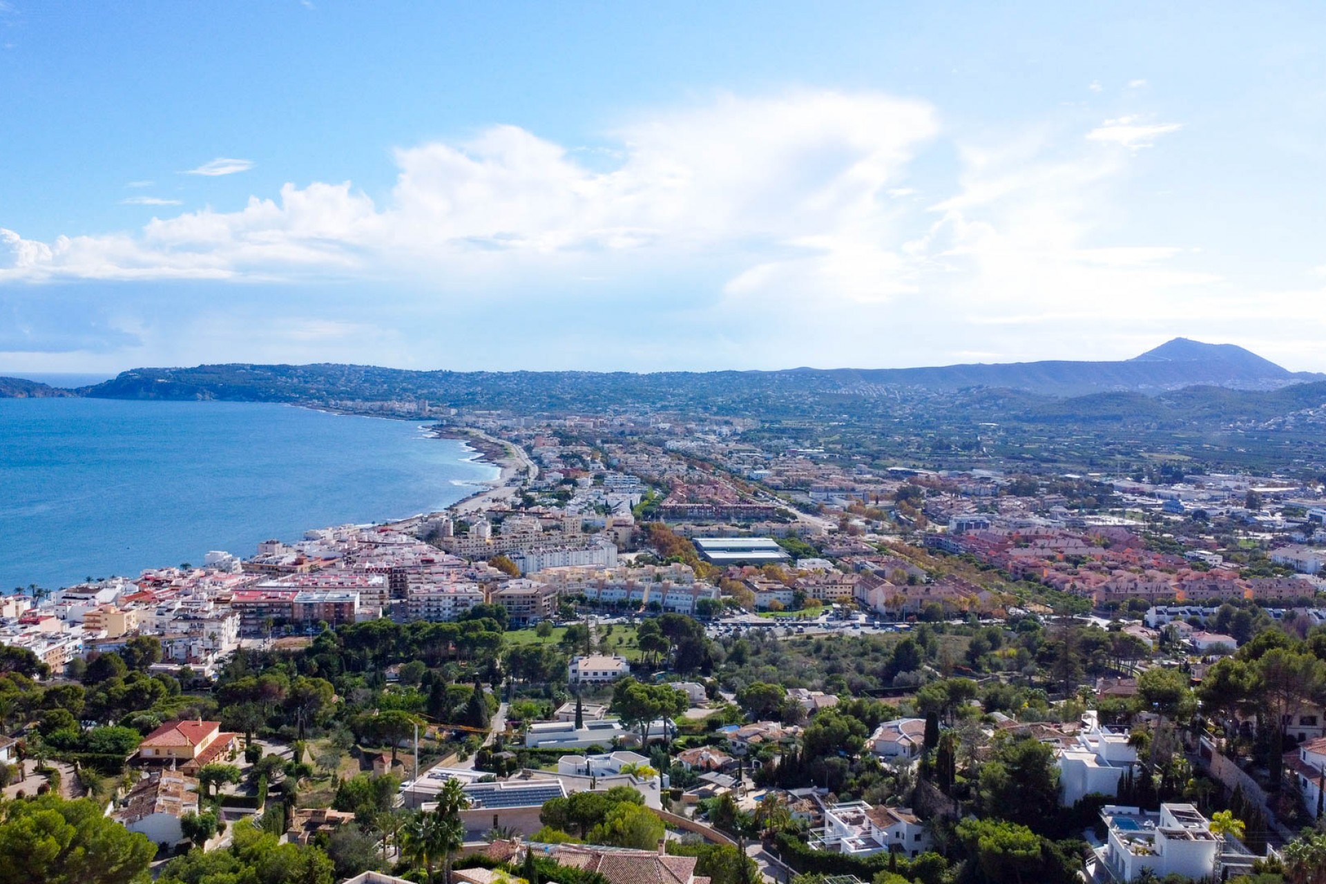 Herverkoop - Villa -
Jávea - La Corona