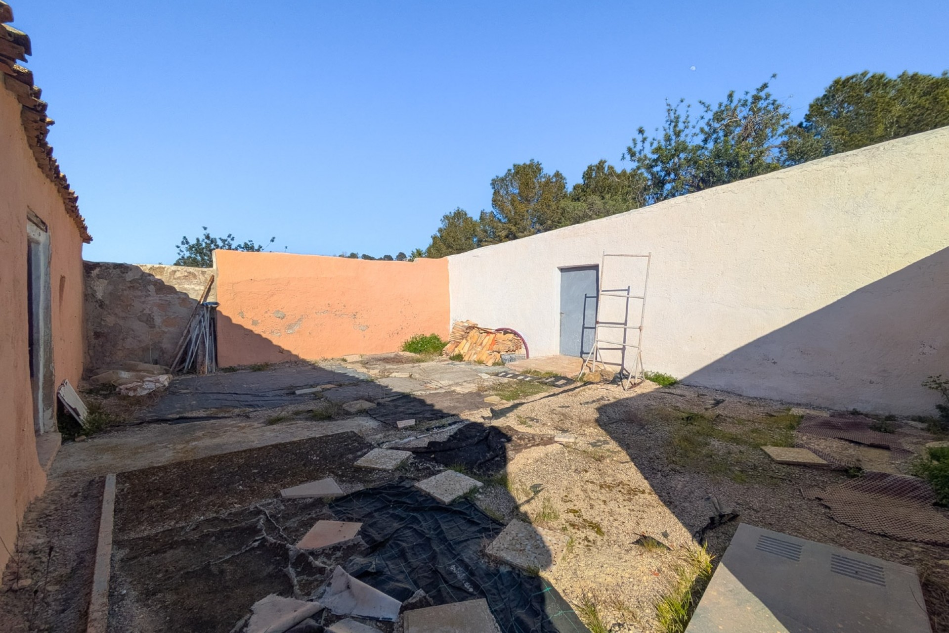 Herverkoop - Villa -
Jávea - Las Laderas