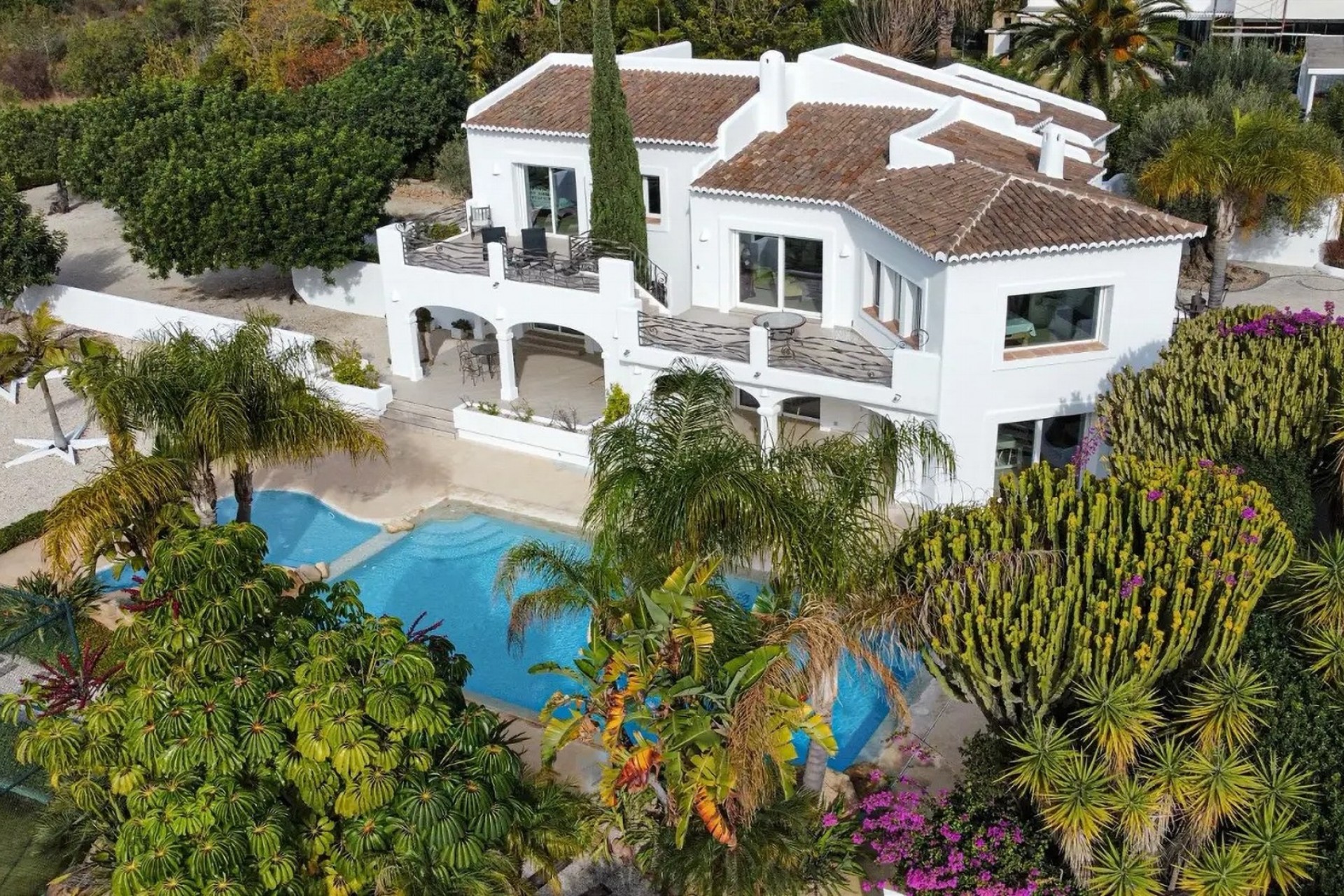 Herverkoop - Villa -
Jávea - Montgo