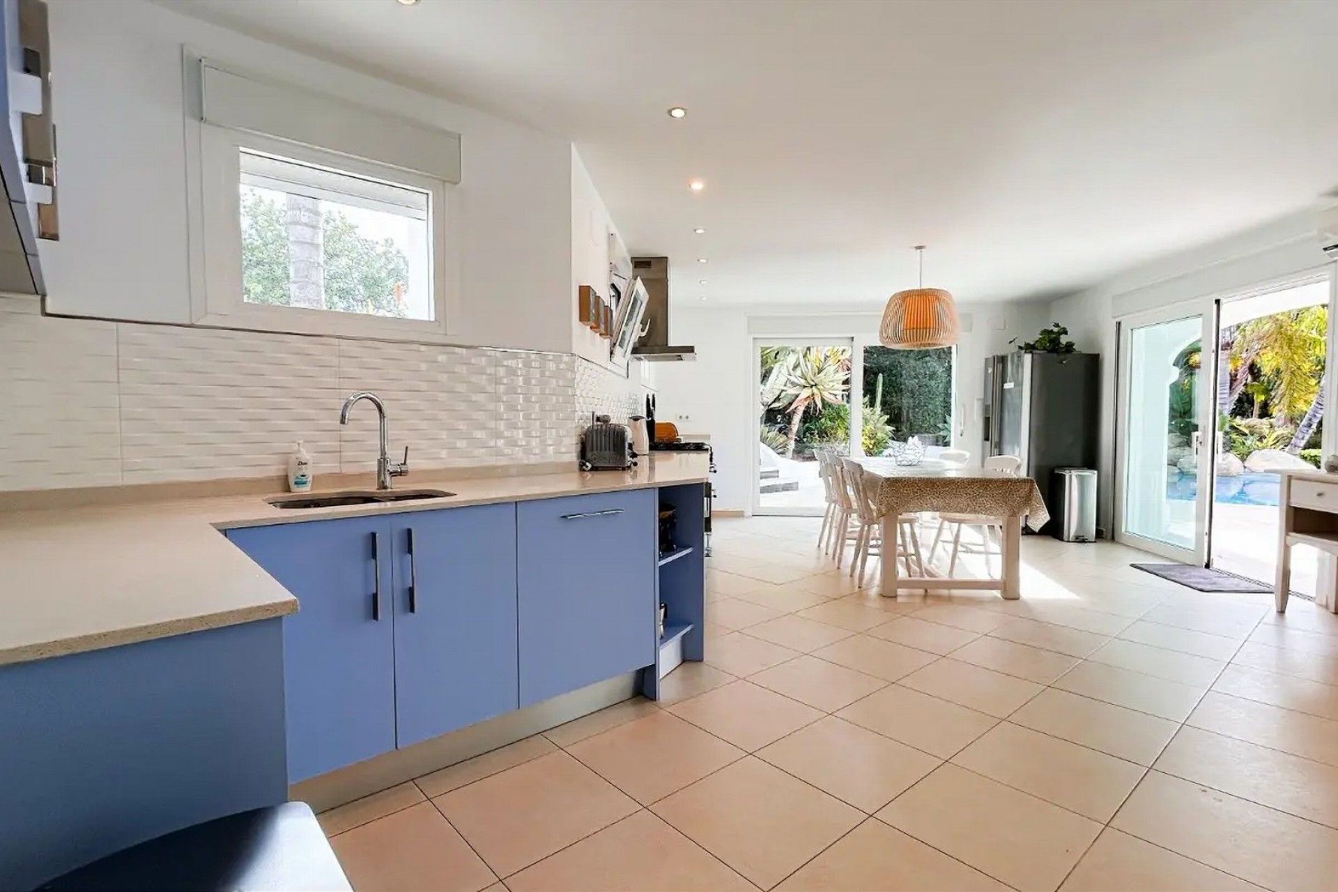 Herverkoop - Villa -
Jávea - Montgo