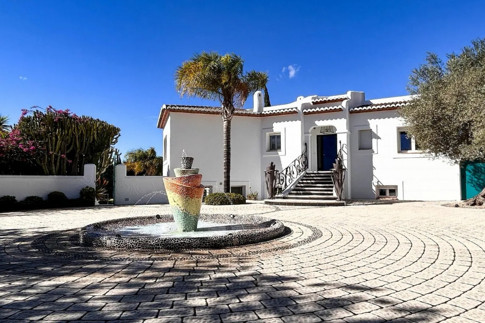 Herverkoop - Villa -
Jávea - Montgo