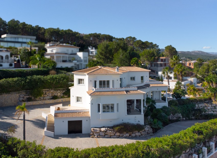 Herverkoop - Villa -
Jávea - Piver