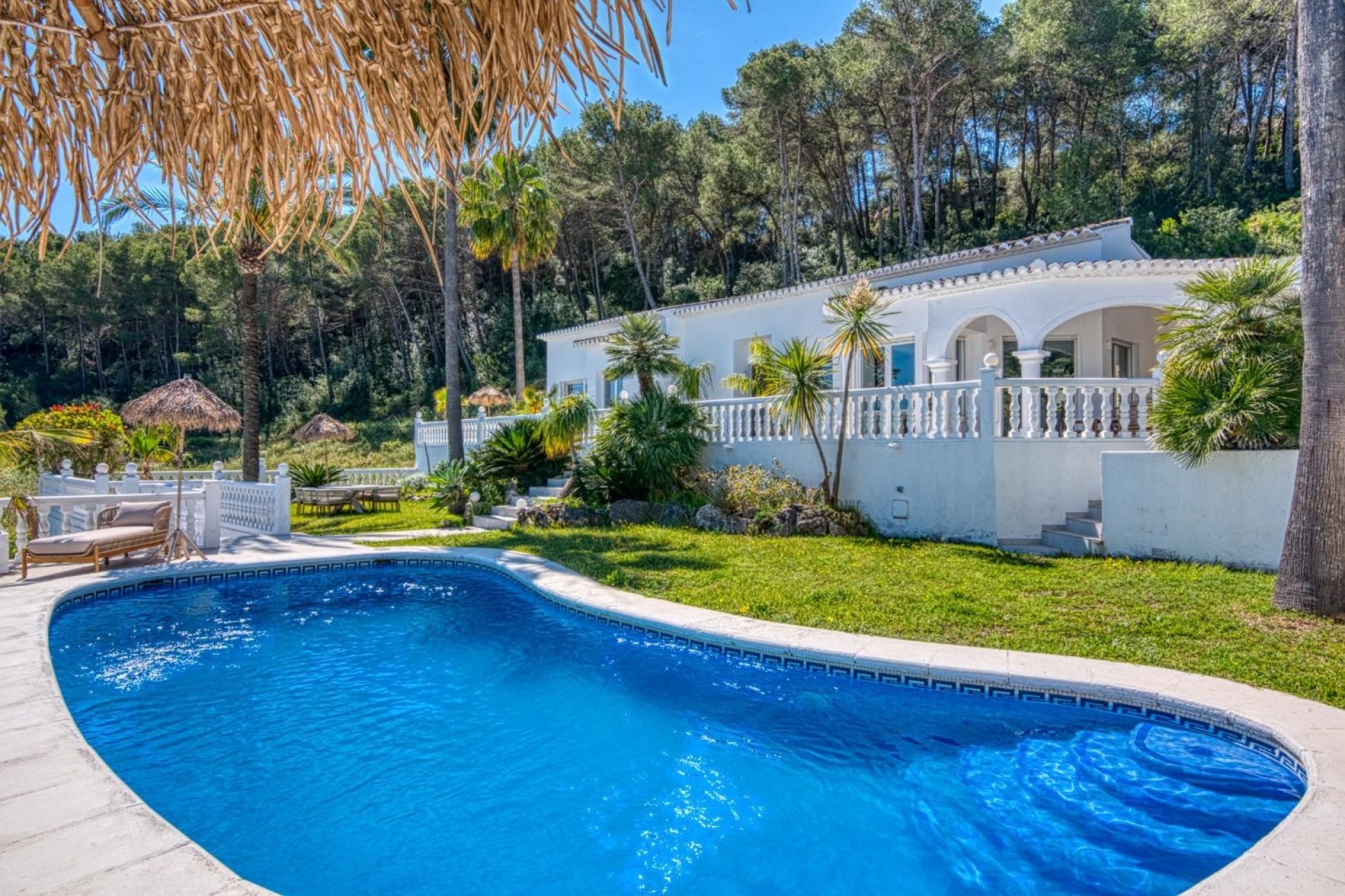 Herverkoop - Villa -
Jávea - Piver