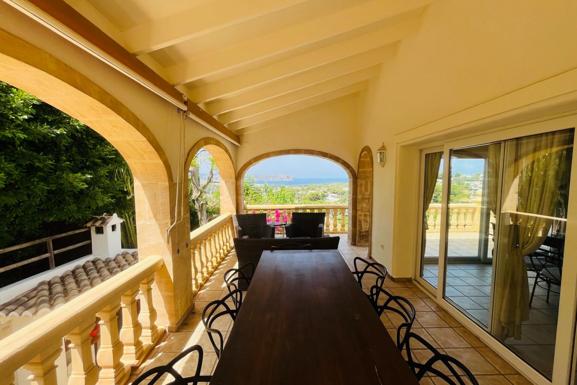 Herverkoop - Villa -
Jávea / Xàbia - La Granadella  - Costa Nova