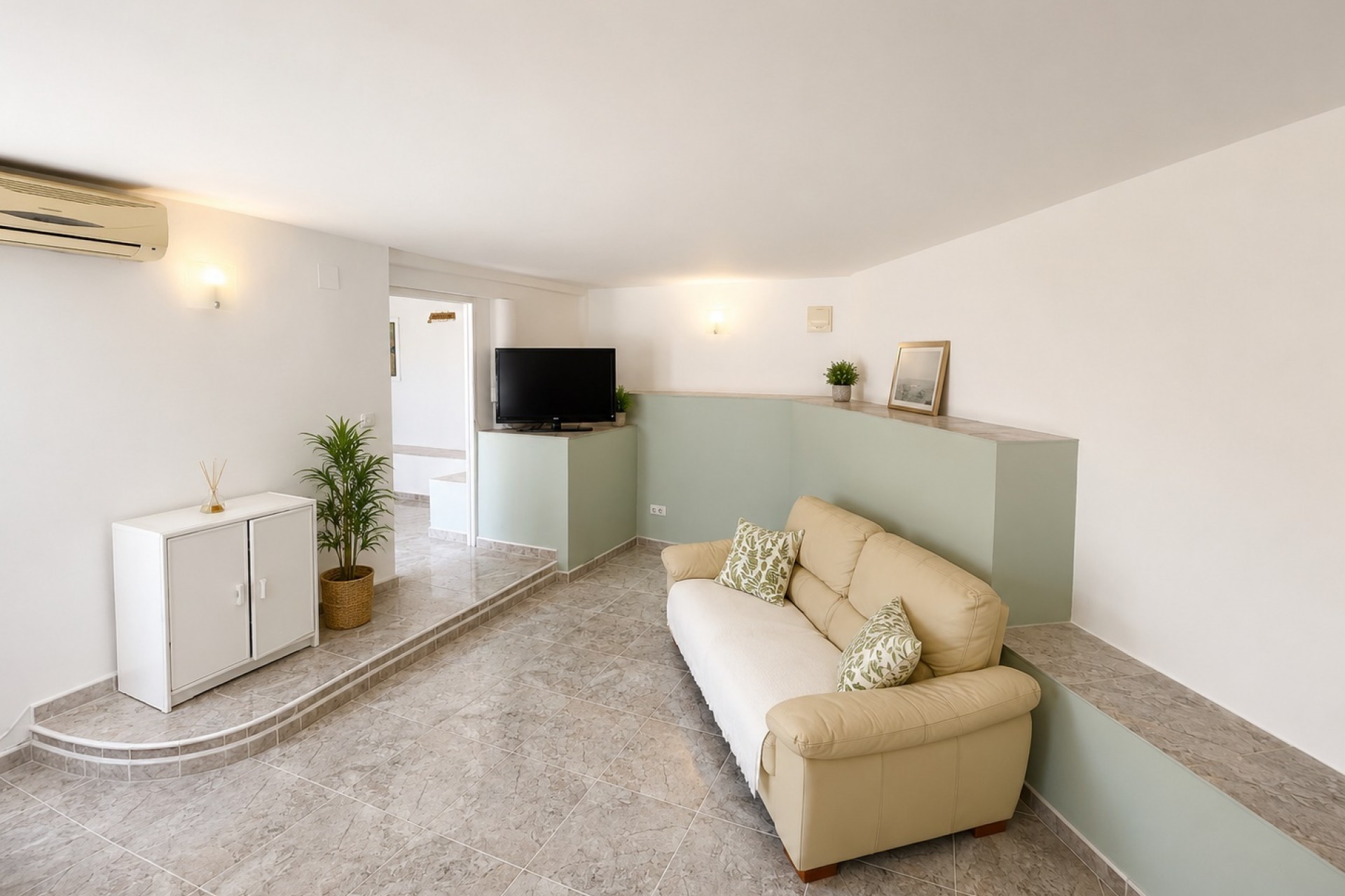 Herverkoop - Villa -
Jávea / Xàbia - La Granadella  - Costa Nova