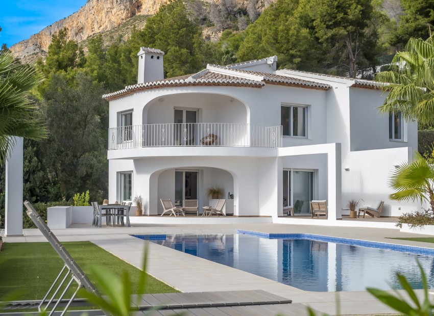 Herverkoop - Villa -
Jávea / Xàbia - Montgó - Ermita