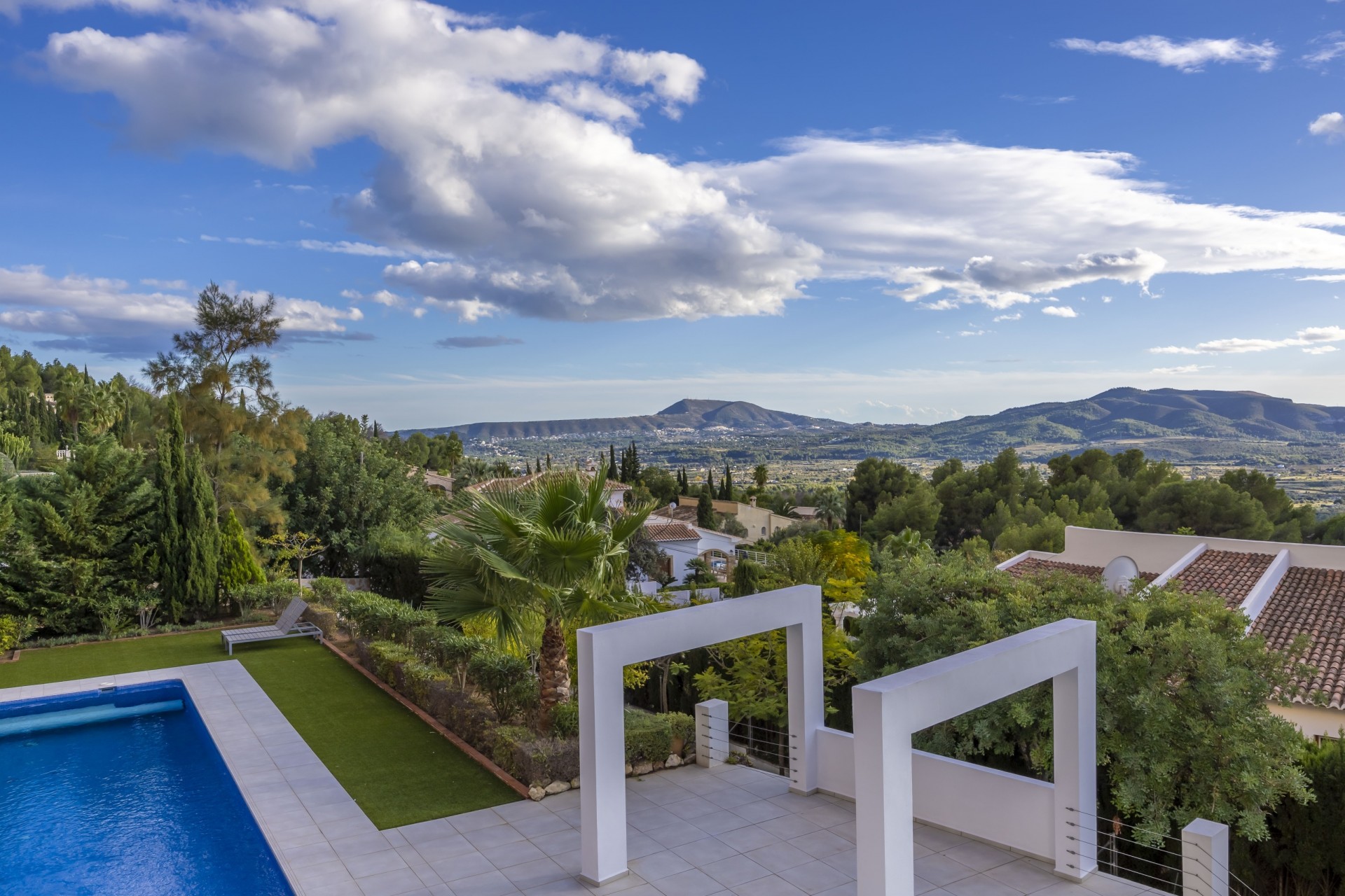 Herverkoop - Villa -
Jávea / Xàbia - Montgó - Ermita