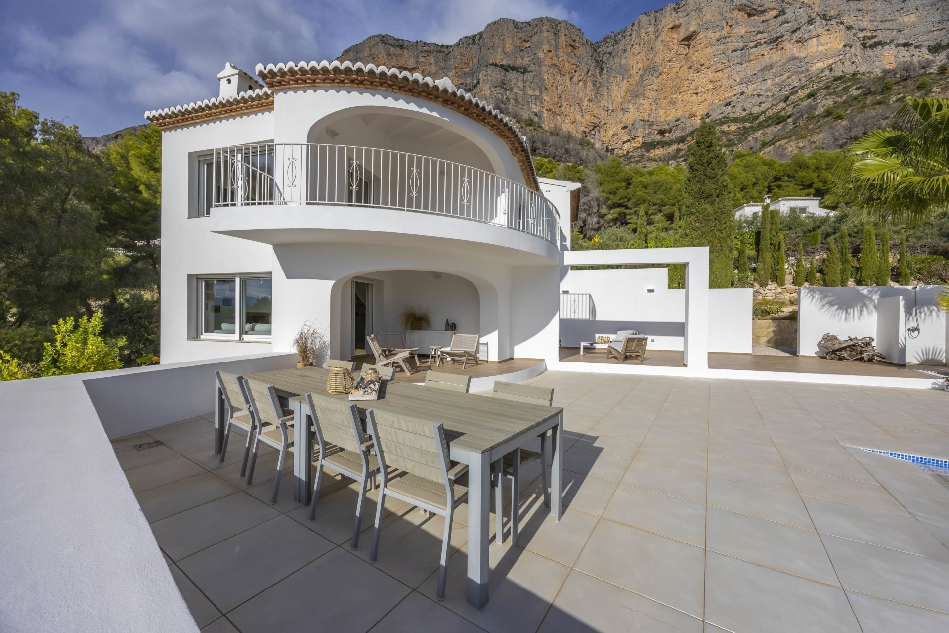 Herverkoop - Villa -
Jávea / Xàbia - Montgó - Ermita