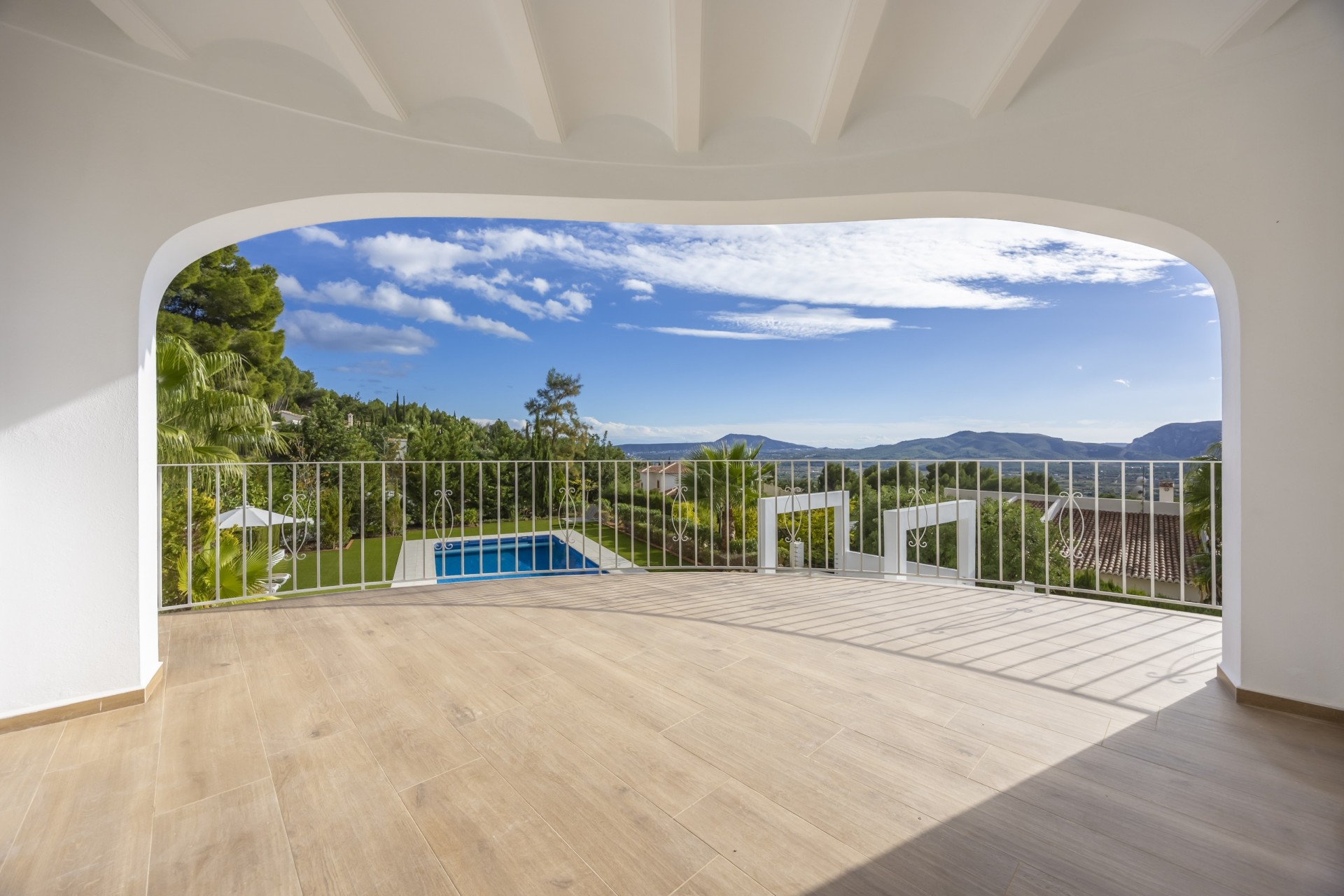 Herverkoop - Villa -
Jávea / Xàbia - Montgó - Ermita