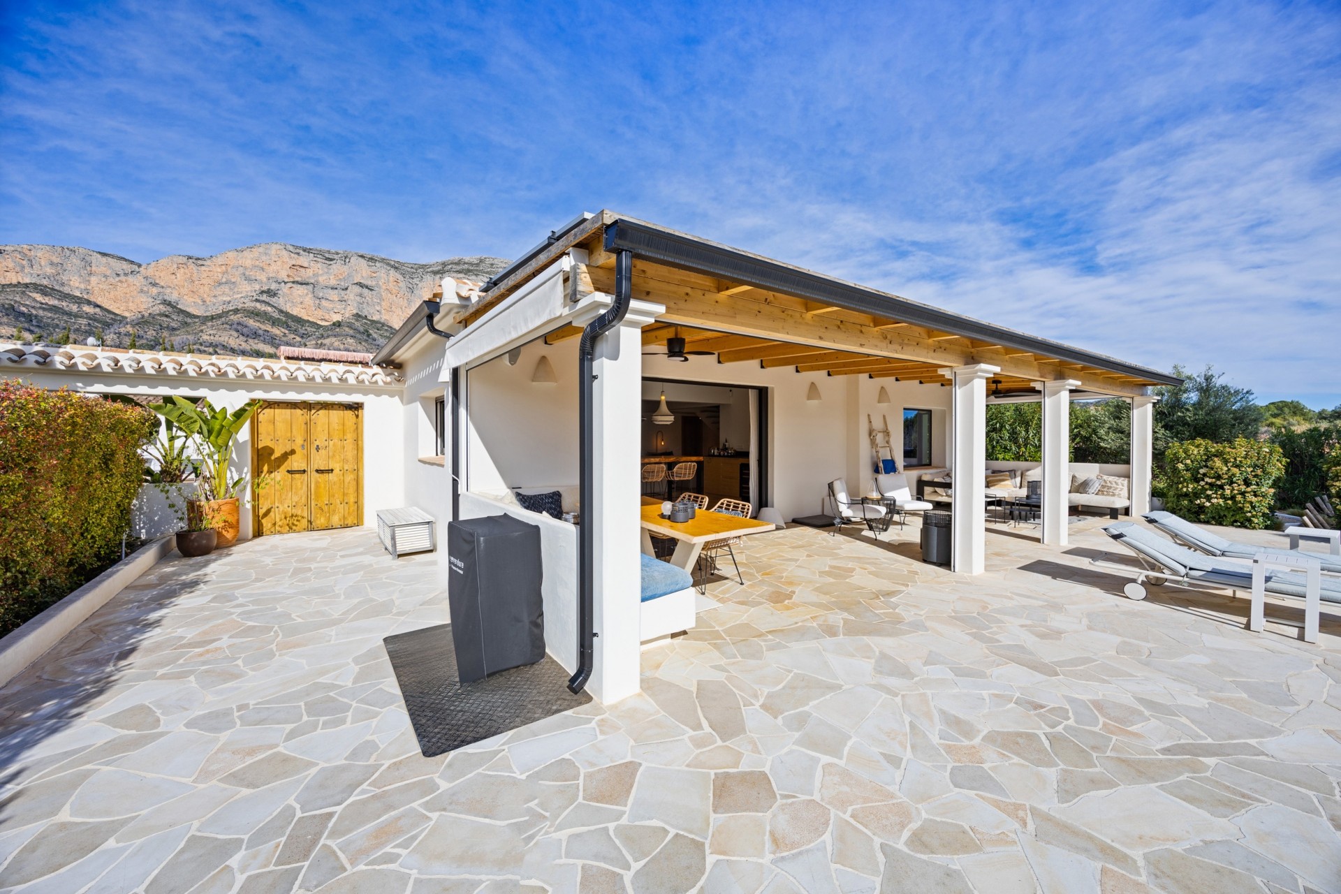 Herverkoop - Villa -
Jávea / Xàbia - Montgó - Ermita