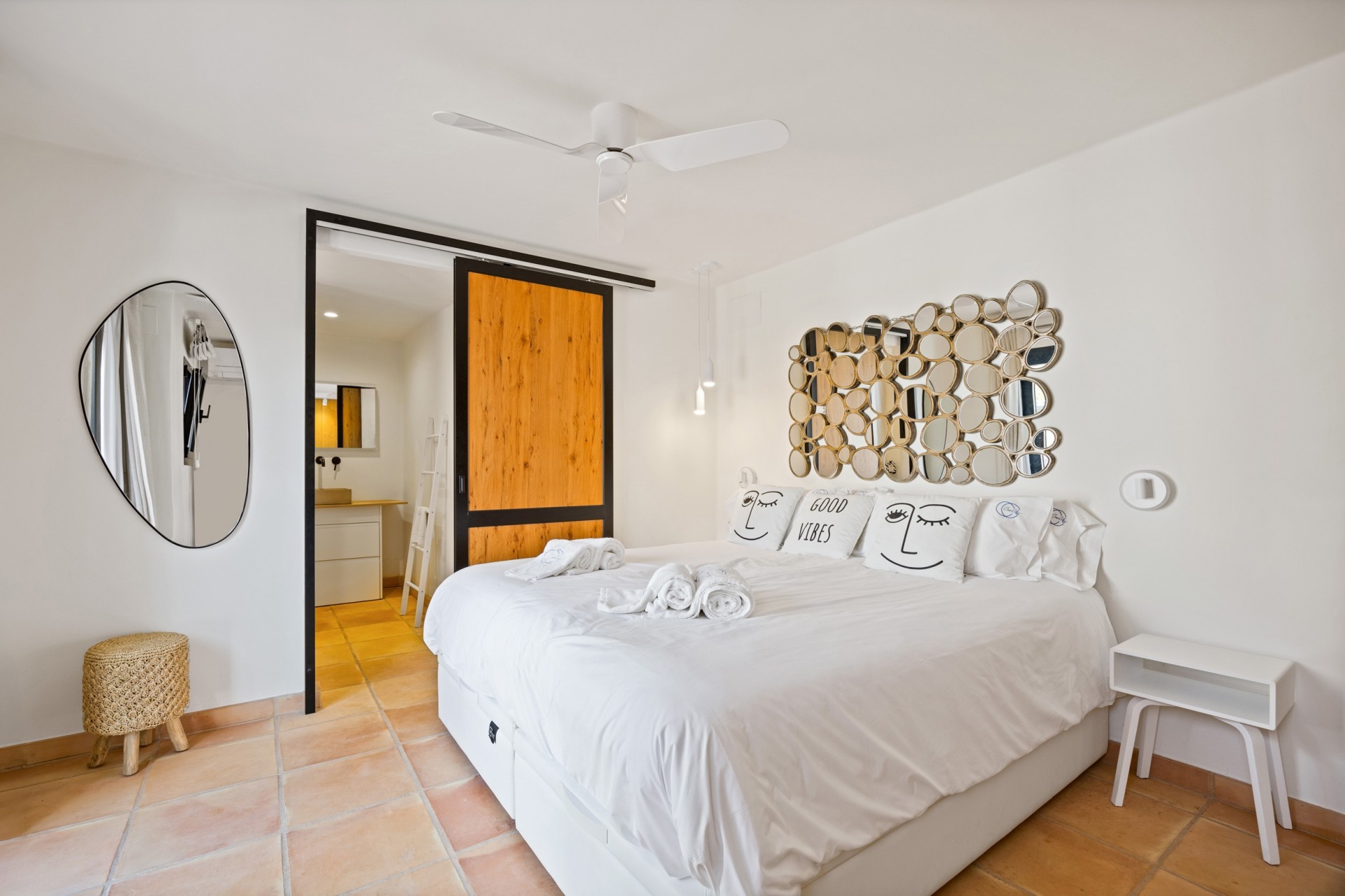 Herverkoop - Villa -
Jávea / Xàbia - Montgó - Ermita