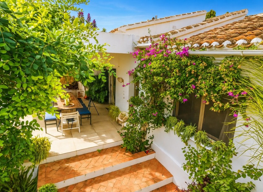 Herverkoop - Villa -
Jávea / Xàbia - Montgó - Ermita