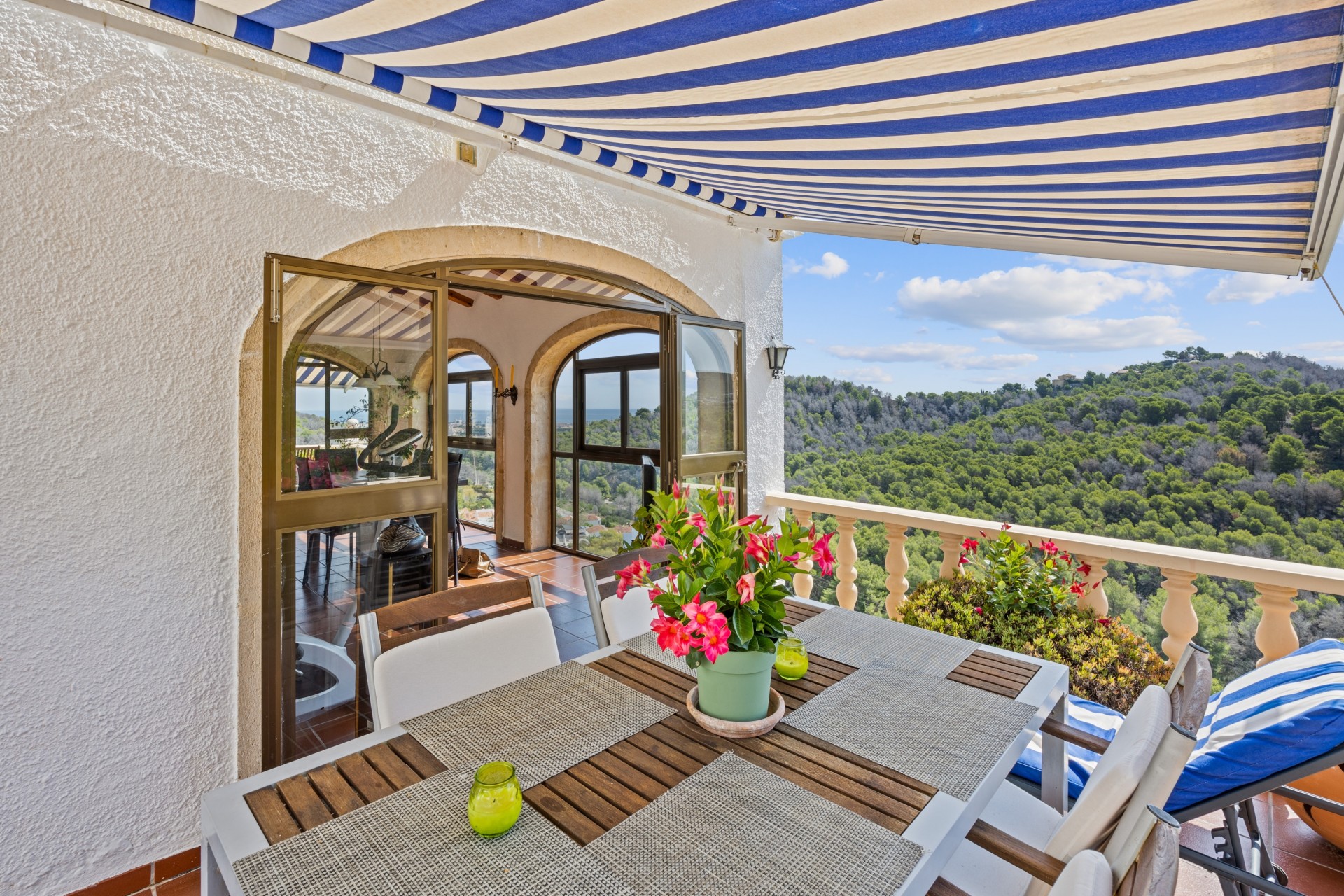 Herverkoop - Villa -
Jávea / Xàbia - Partides comunes - Adsubia