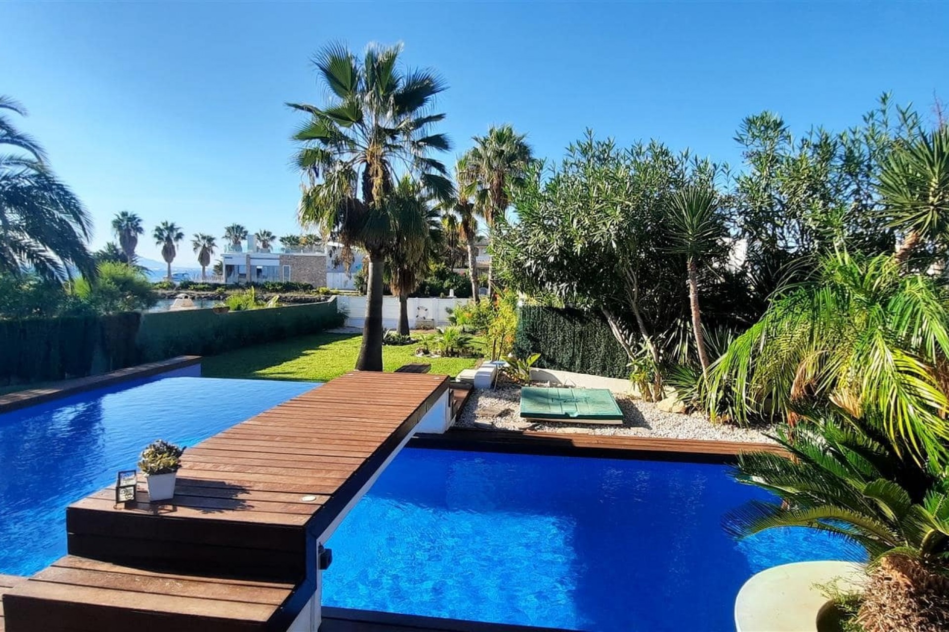 Herverkoop - Villa -
La Manga del Mar Menor