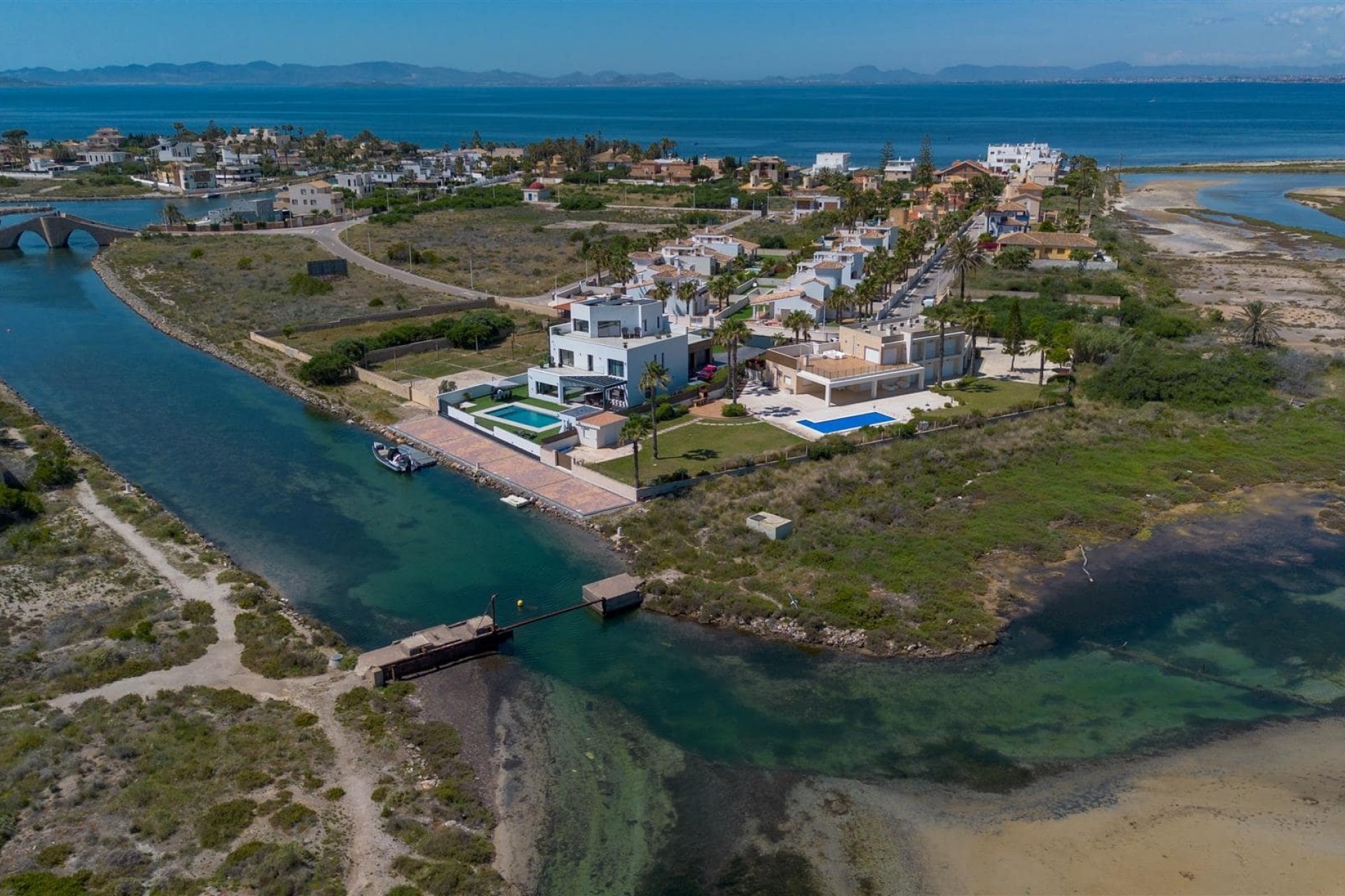 Herverkoop - Villa -
La Manga del Mar Menor
