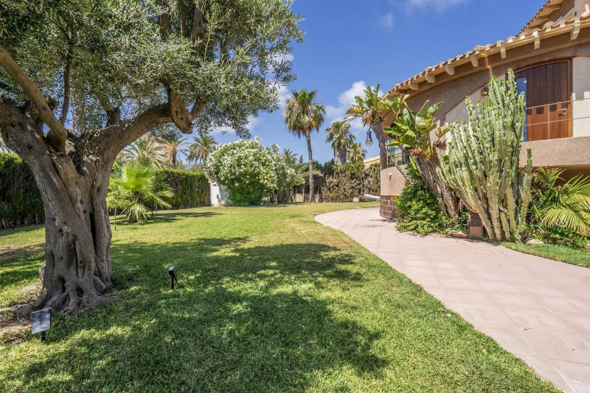 Herverkoop - Villa -
La Manga del Mar Menor