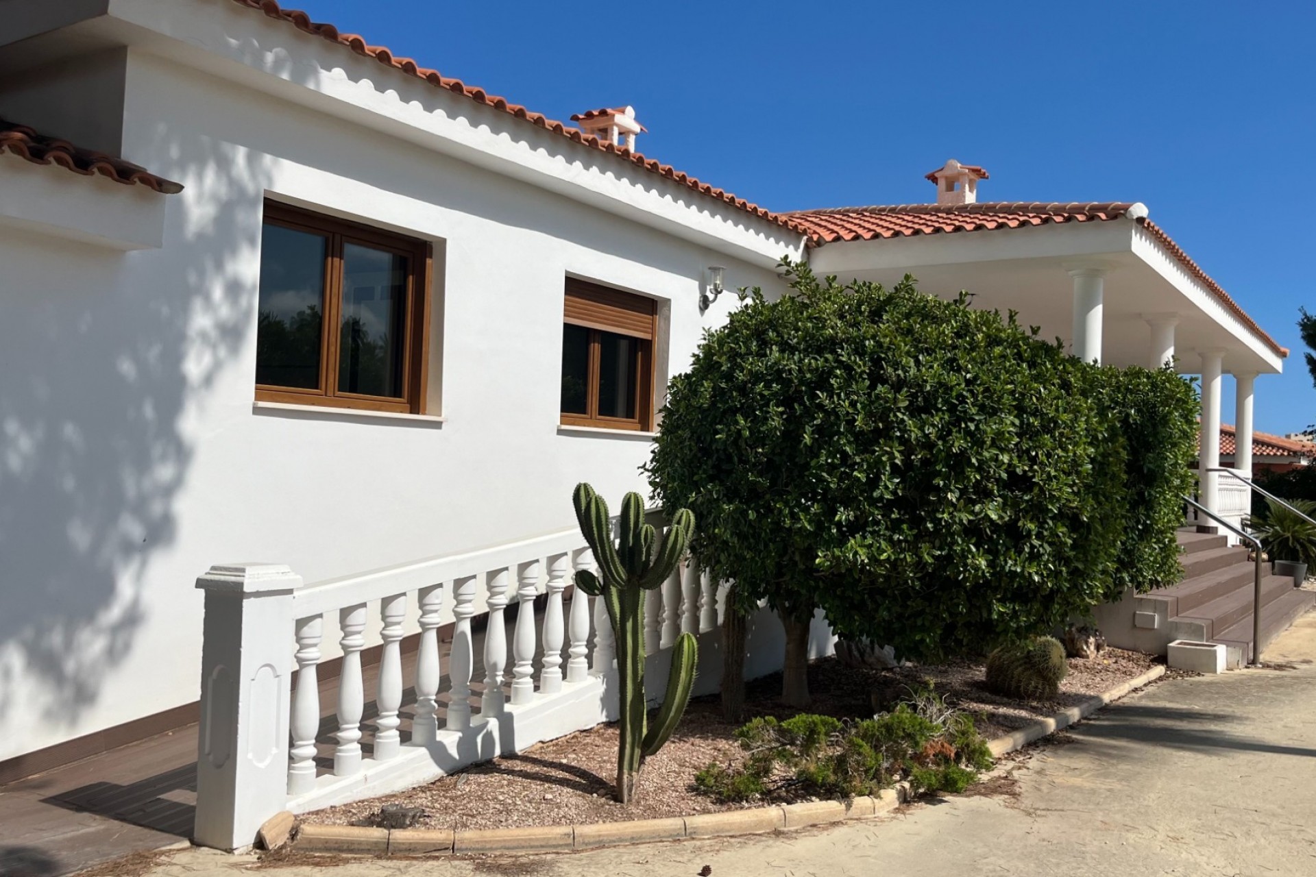 Herverkoop - Villa -
La Nucía