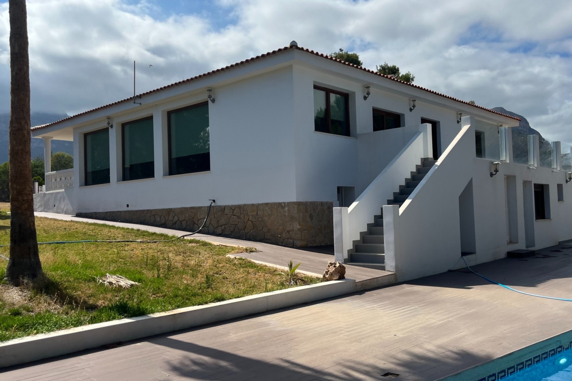 Herverkoop - Villa -
La Nucía