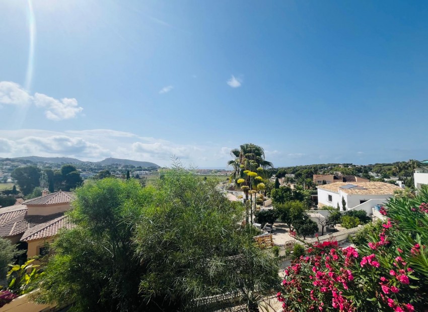 Herverkoop - Villa -
Moraira - Benimeit - Tabaira