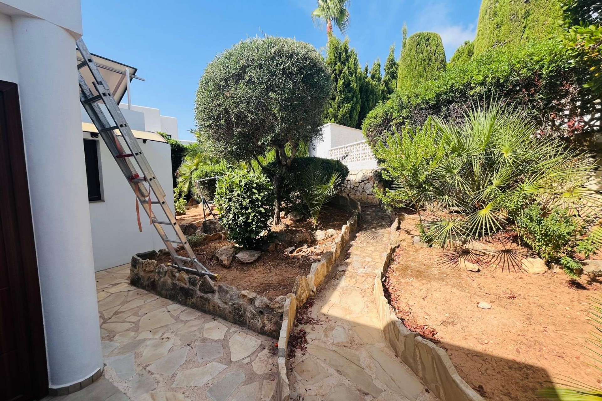 Herverkoop - Villa -
Moraira - Benimeit - Tabaira