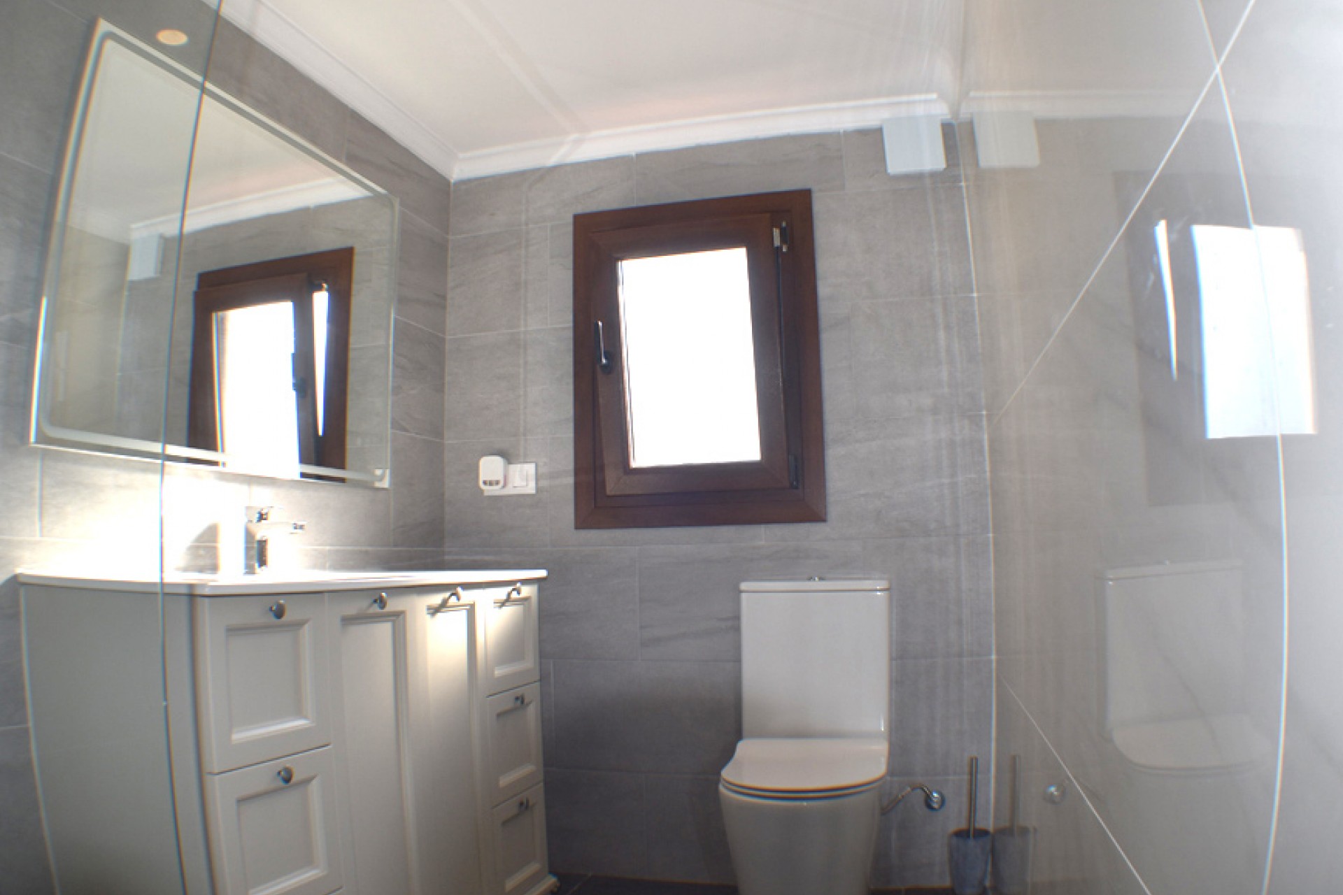 Herverkoop - Villa -
Moraira - Benimeit - Tabaira