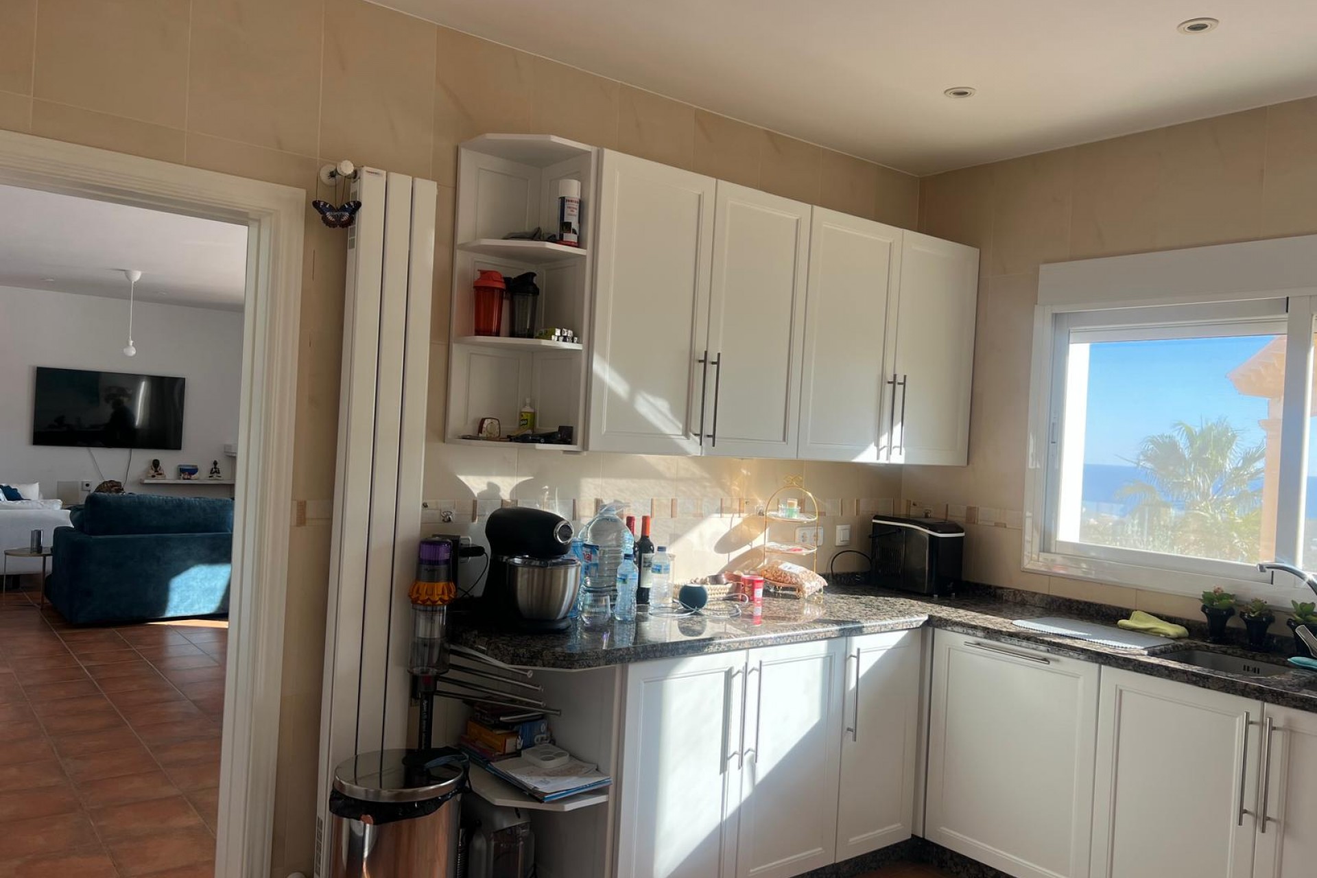 Herverkoop - Villa -
Moraira - Benimeit - Tabaira