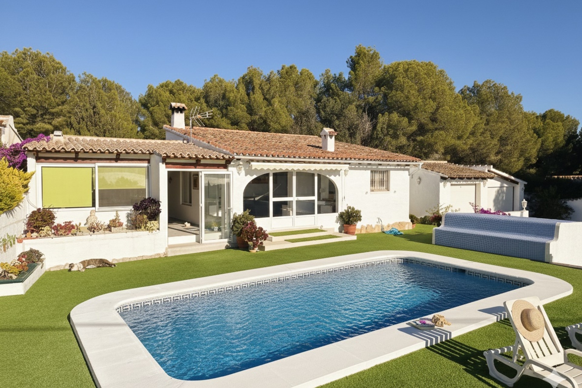 Herverkoop - Villa -
Moraira - Benimeit - Tabaira