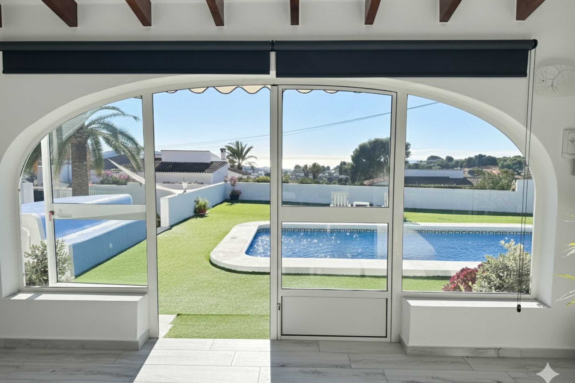 Herverkoop - Villa -
Moraira - Benimeit - Tabaira