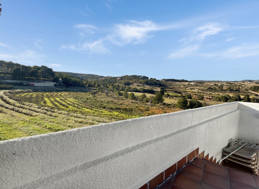 Herverkoop - Villa -
Moraira - Benimeit - Tabaira