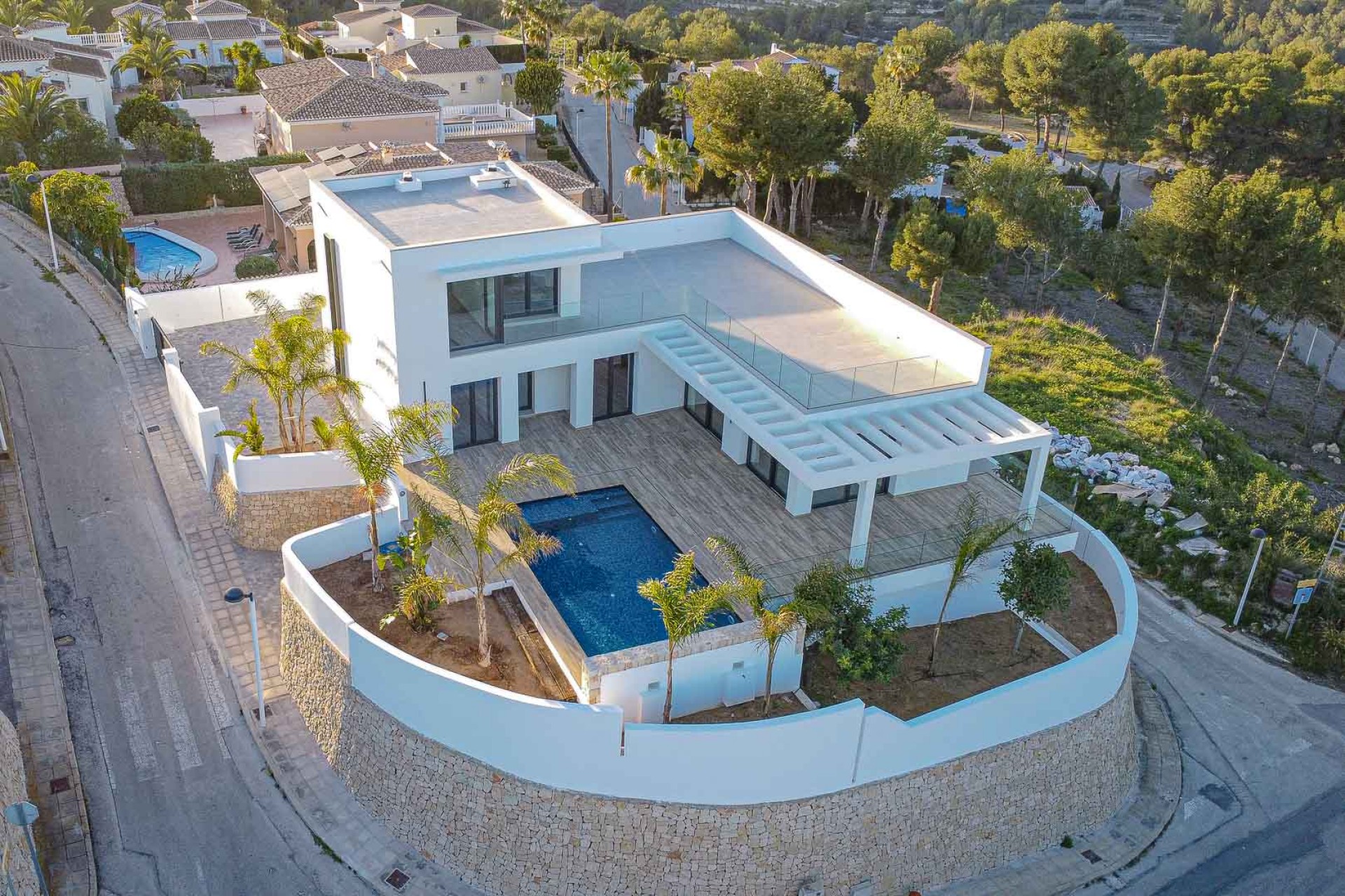 Herverkoop - Villa -
Moraira - Benimeit