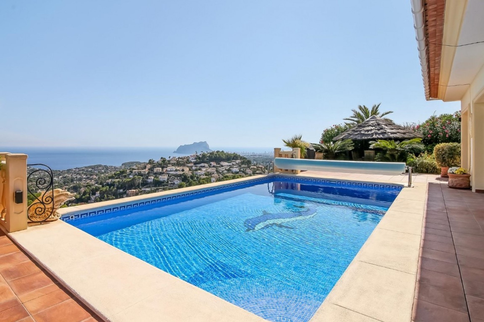 Herverkoop - Villa -
Moraira - Benimeit