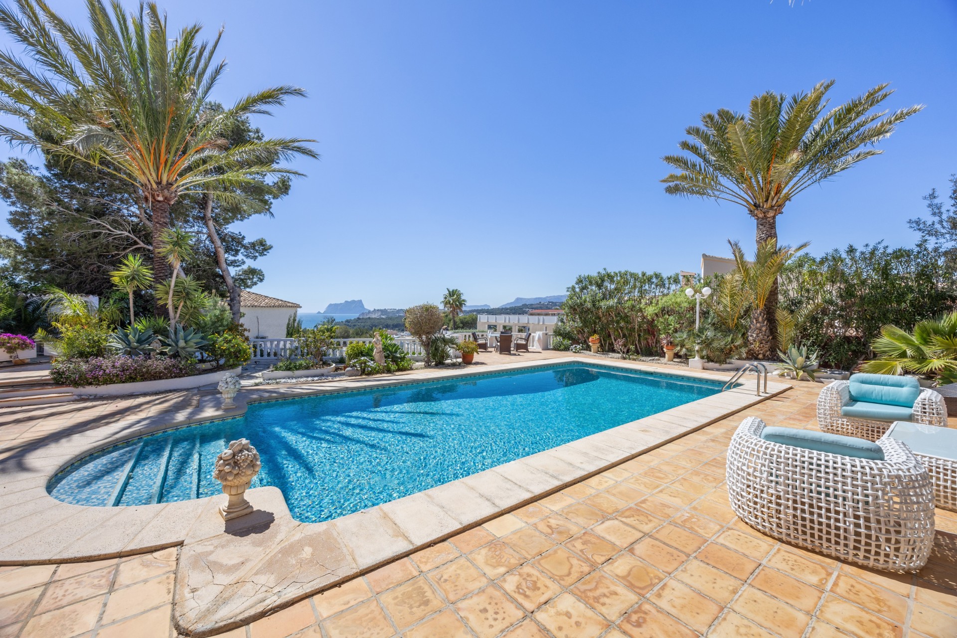 Herverkoop - Villa -
Moraira - El Portet - Pla de Mar