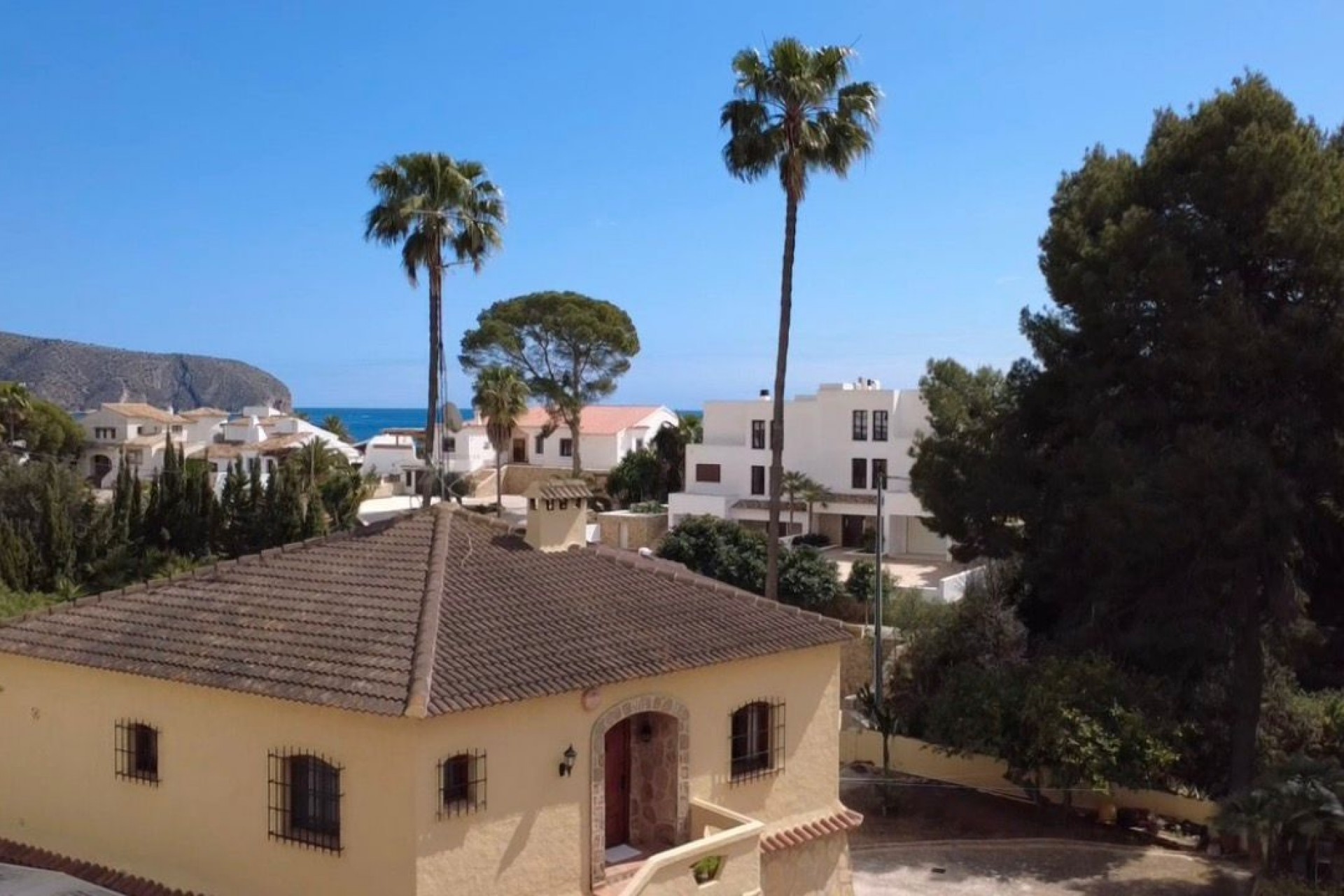 Herverkoop - Villa -
Moraira - Moravit - Cap Blanc