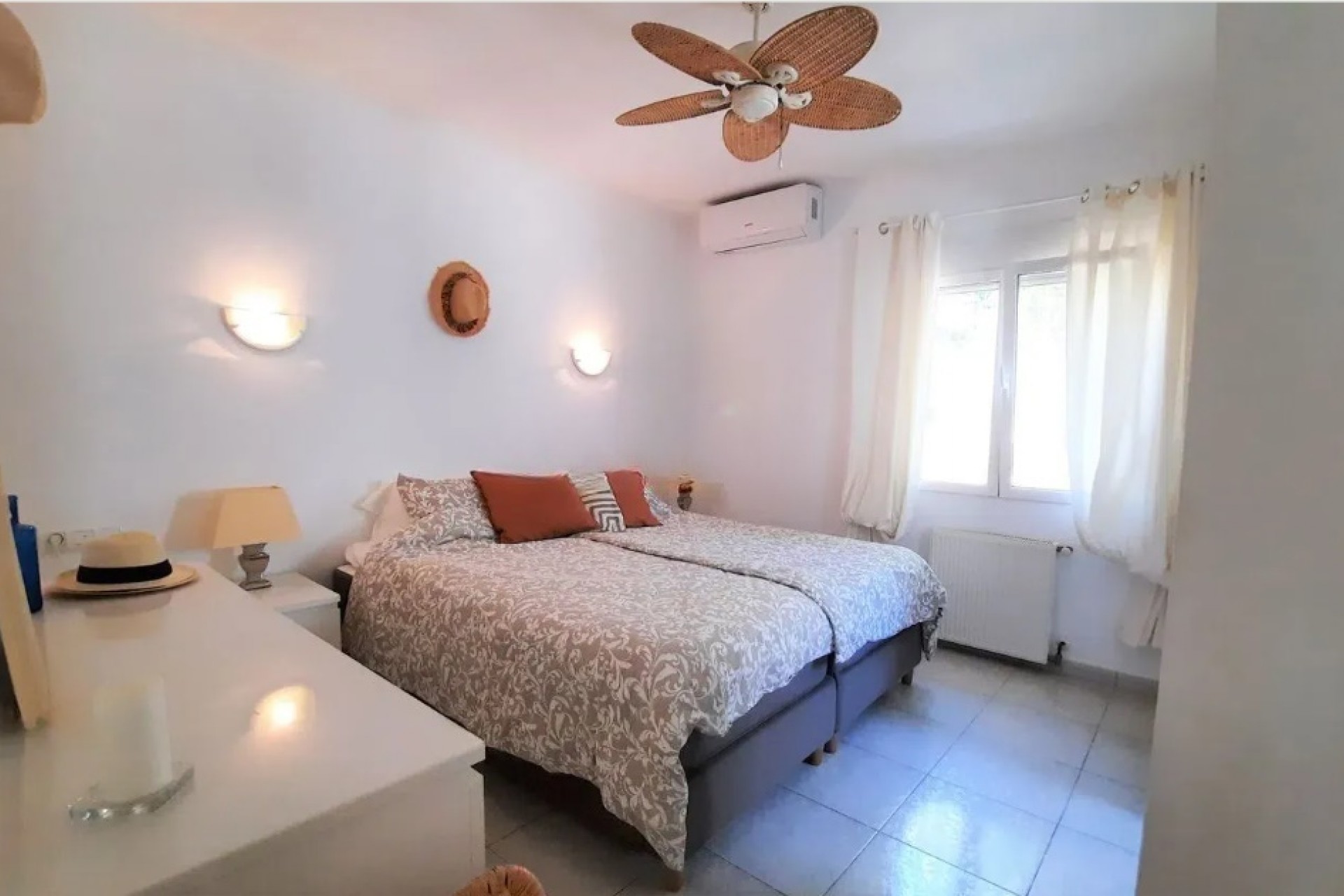 Herverkoop - Villa -
Moraira - Moravit - Cap Blanc