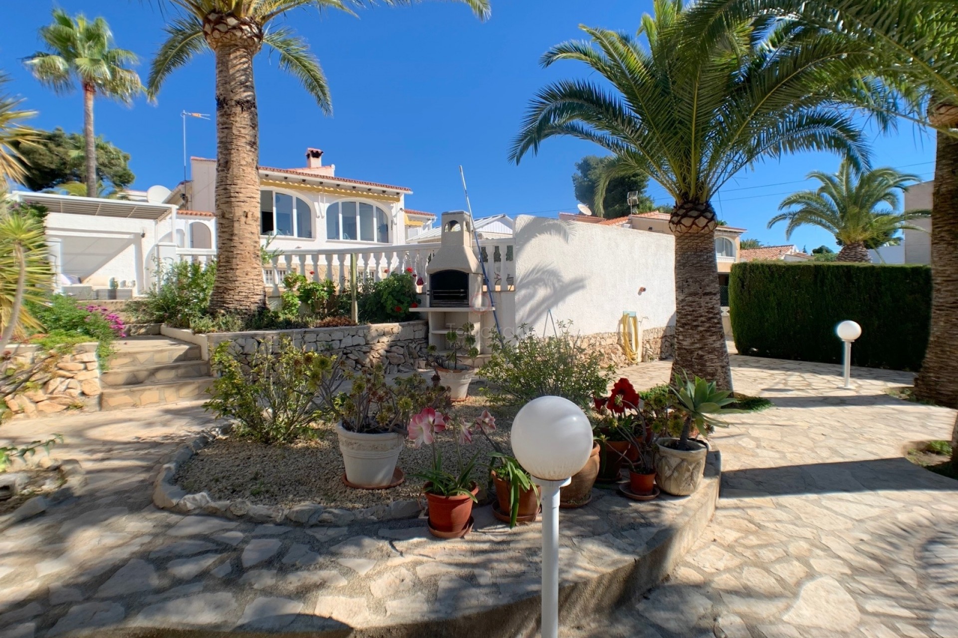 Herverkoop - Villa -
Moraira - Moravit - Cap Blanc