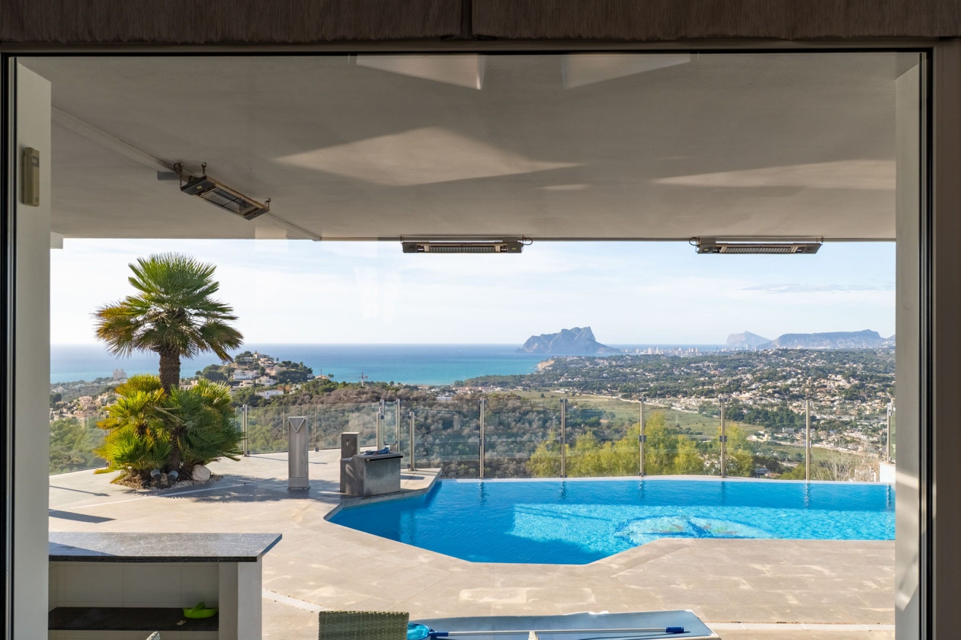 Herverkoop - Villa -
Moraira - Paichi