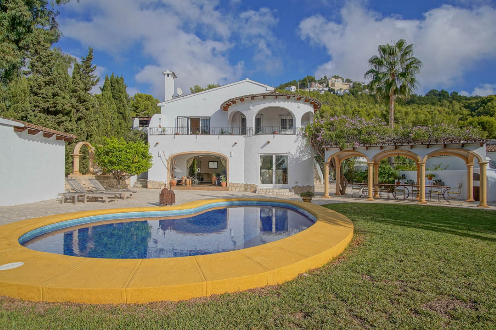 Herverkoop - Villa -
Moraira - Paichi