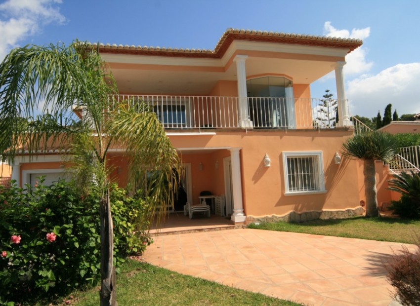 Herverkoop - Villa -
Moraira - Pinar de l’Advocat