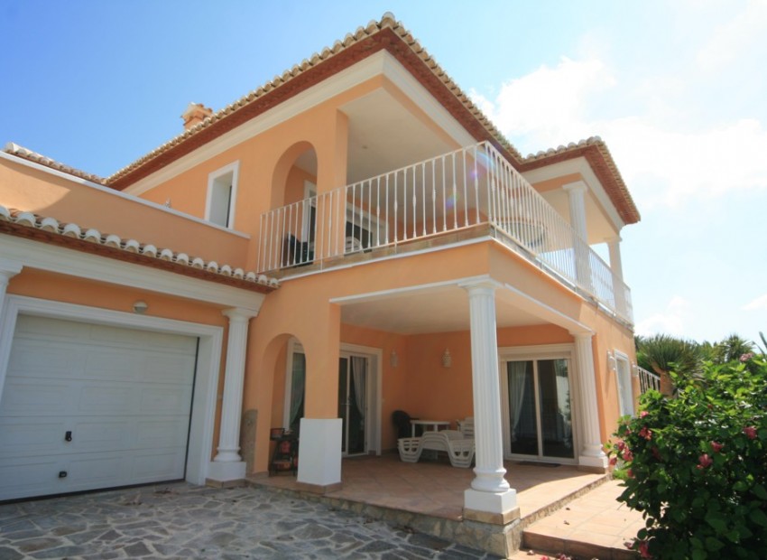 Herverkoop - Villa -
Moraira - Pinar de l’Advocat