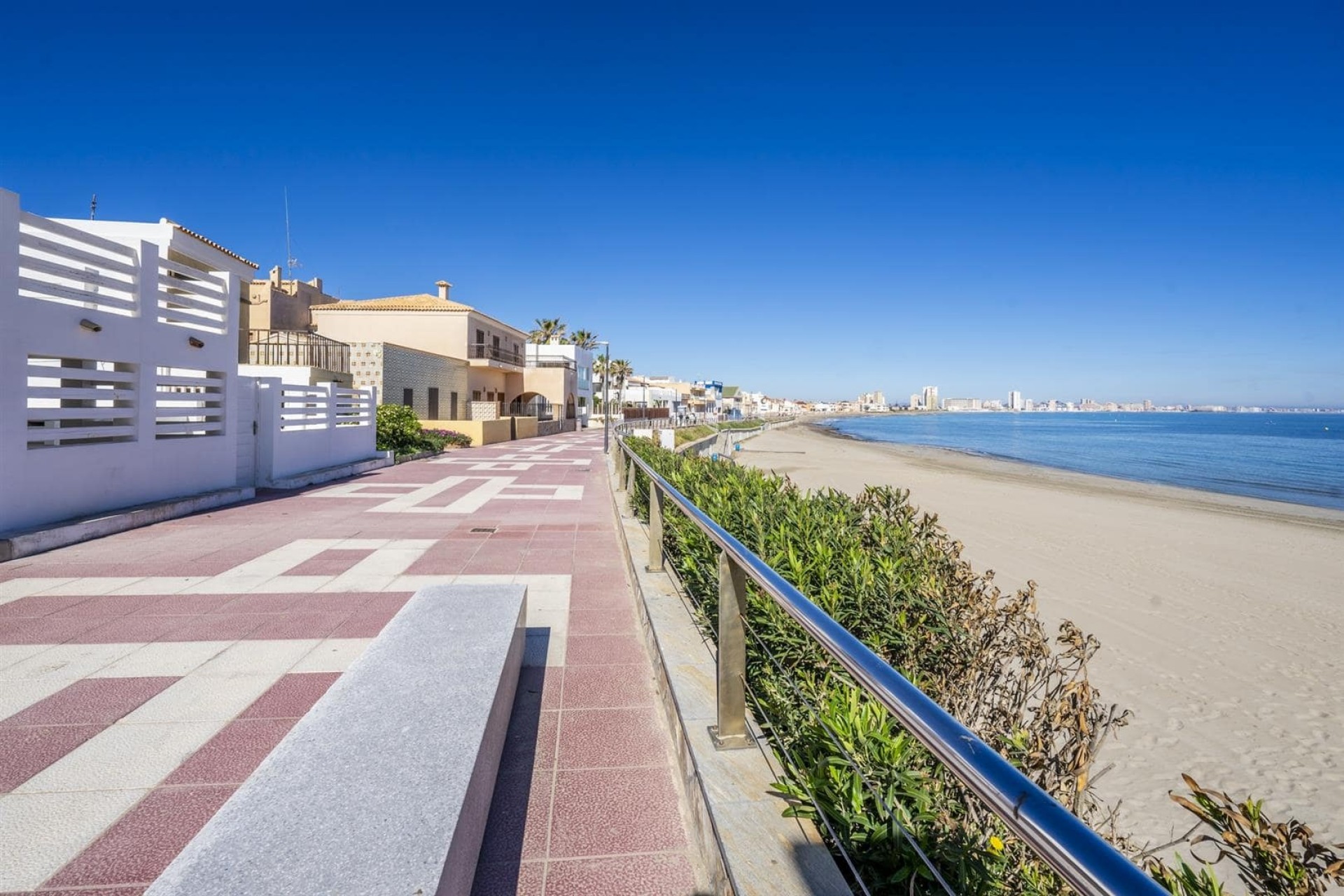 Herverkoop - Villa -
Murcia - Cabo de Palos