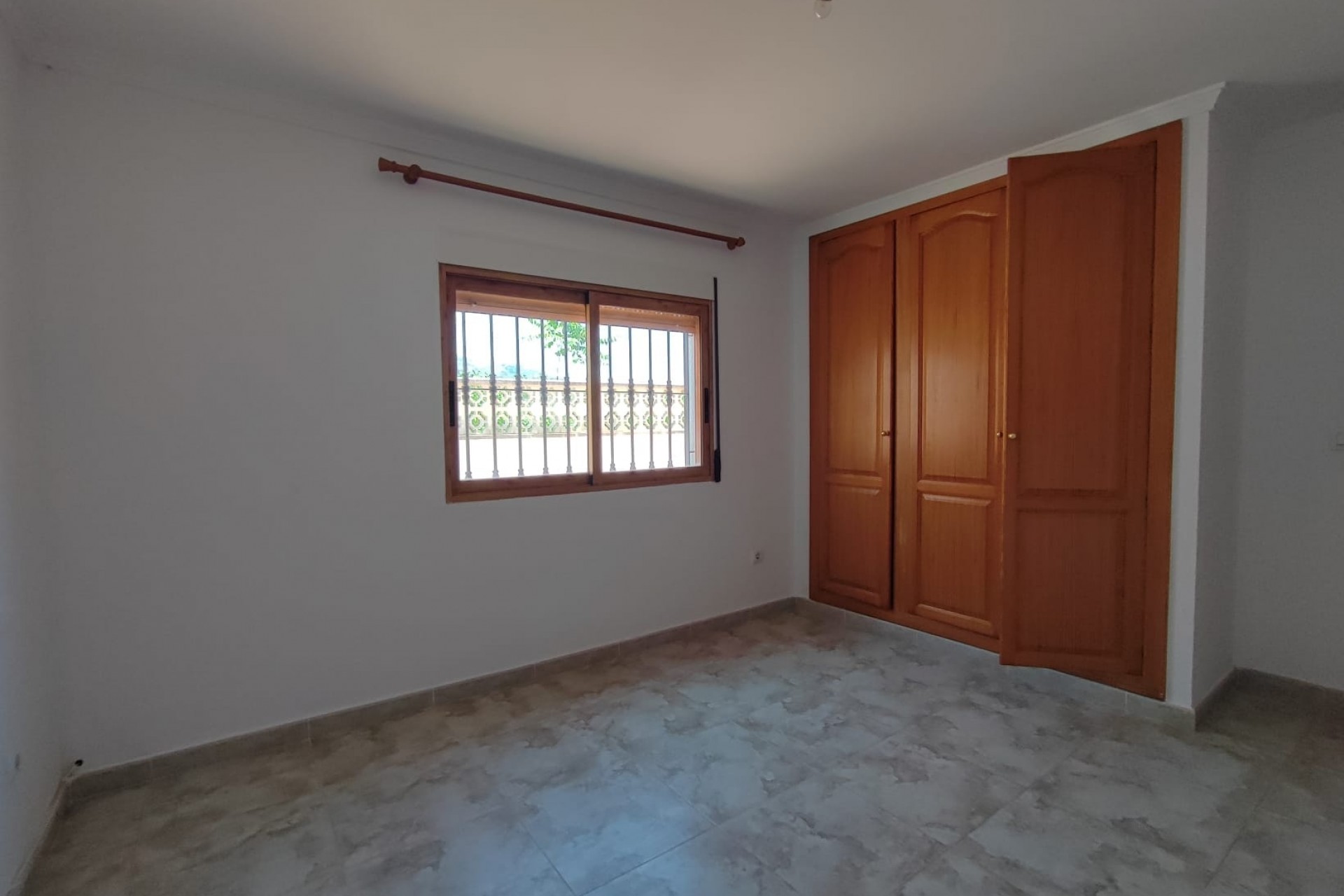 Herverkoop - Villa -
Orba
