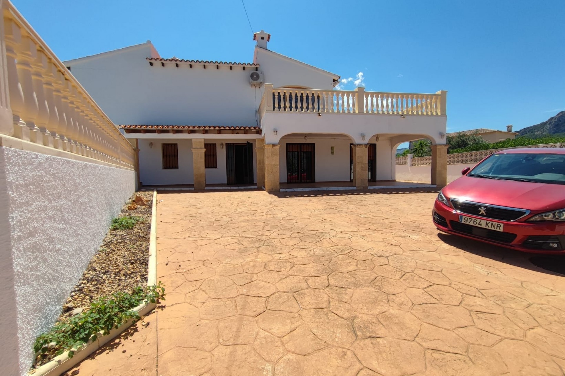 Herverkoop - Villa -
Orba