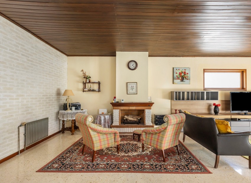 Herverkoop - Villa -
Orihuela Costa - Las Filipinas
