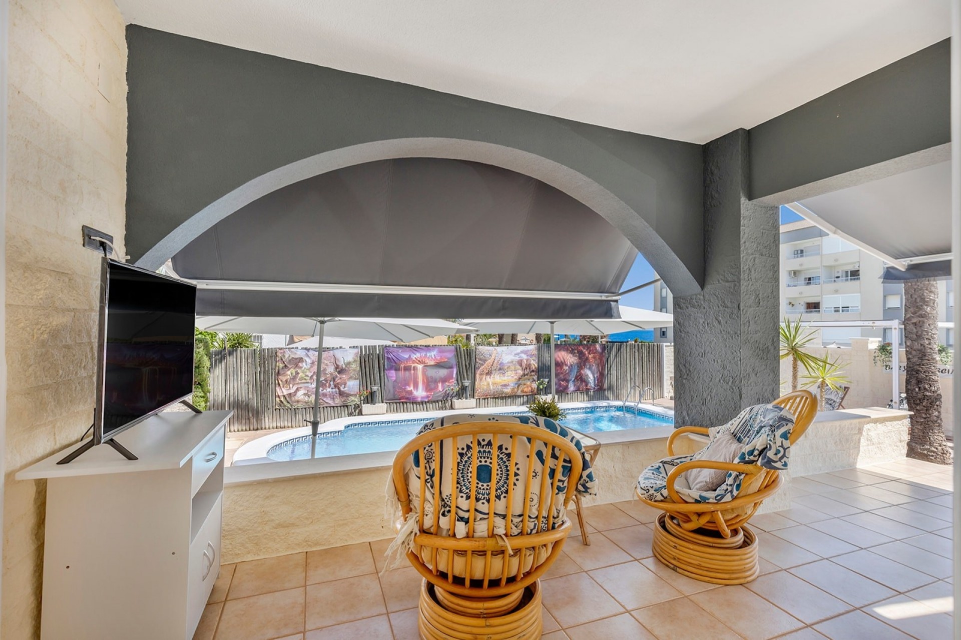 Herverkoop - Villa -
Orihuela Costa - Punta Prima